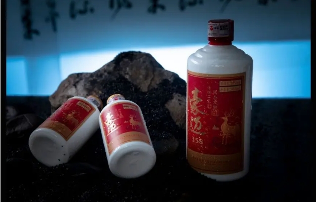 豪迈酱香白酒：传统工艺与科学密码的交融 