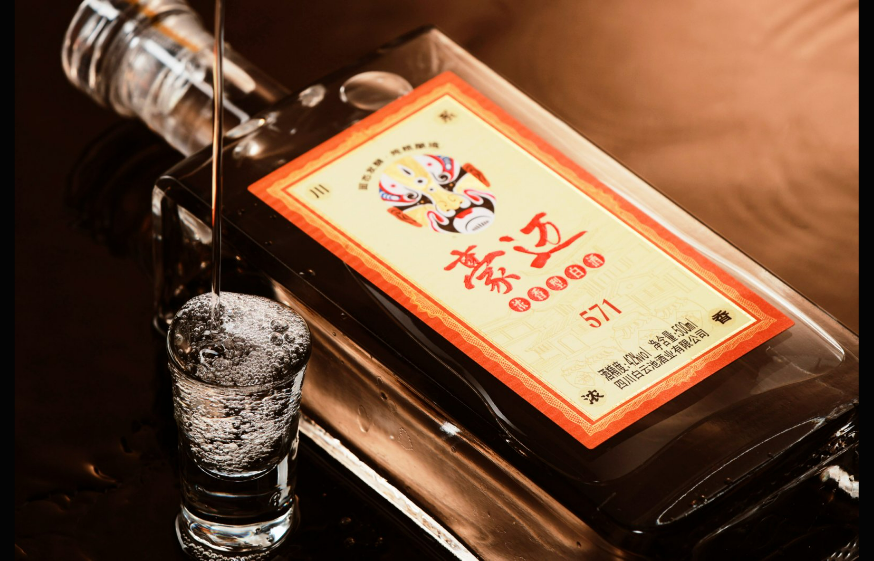 千年窖池文化：豪迈浓香白酒独有的非遗酿造传承
