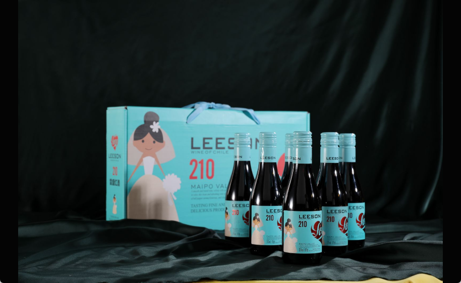 夏日露营酒水怎么带？雷盛轻便耐放葡萄酒推荐